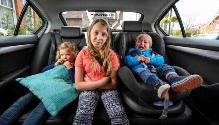 Mamá: ¿Sabes Cómo Proteger a tus Niños en un Automóvil?