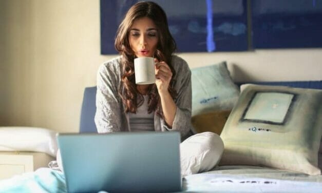 Mujeres: Pilar Del Ahorro Y La Economía