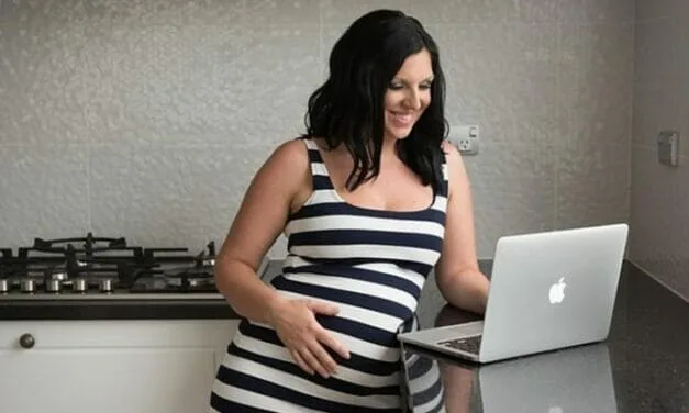 Mujeres Modernas Viven a la Vanguardia Entre el Hogar y sus Negocios