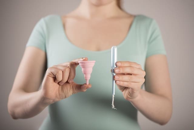 como colocar copa menstrual _ Copa Menstrual Cómo Usarla y Cuáles son sus Beneficios